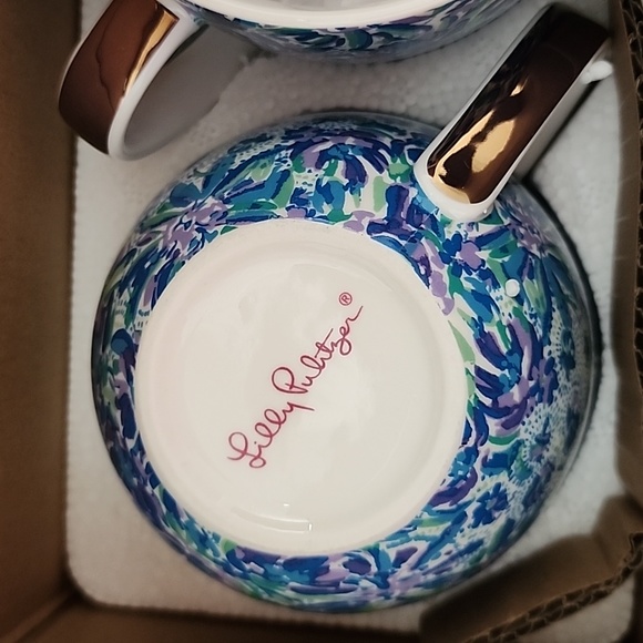 NEW LILLY PULITZER Ceramic Mugs Set of 2 - Picture 3 of 3
